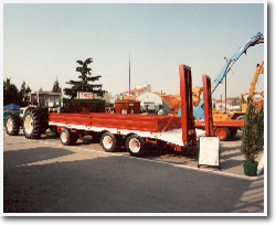 Primo treno agricolo omologato con impianto di frenatura idraulica mista/automatica (Fiera Agricola di Verona 1990)